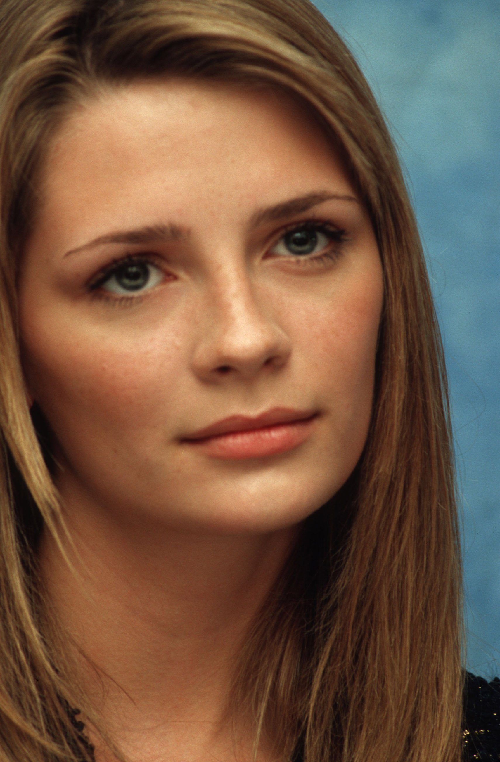 Mischa Barton - 028